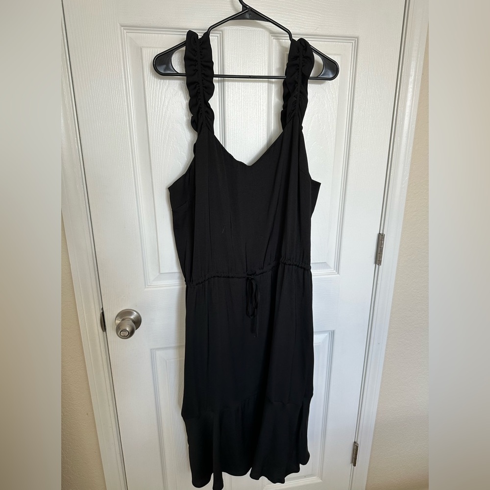 Black Who What Wear Silky Ruffle Midi Dress